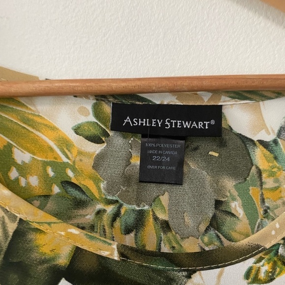 Ashley Stewart Boho tropical Hi-Low top Size 22/24 - Picture 4 of 8